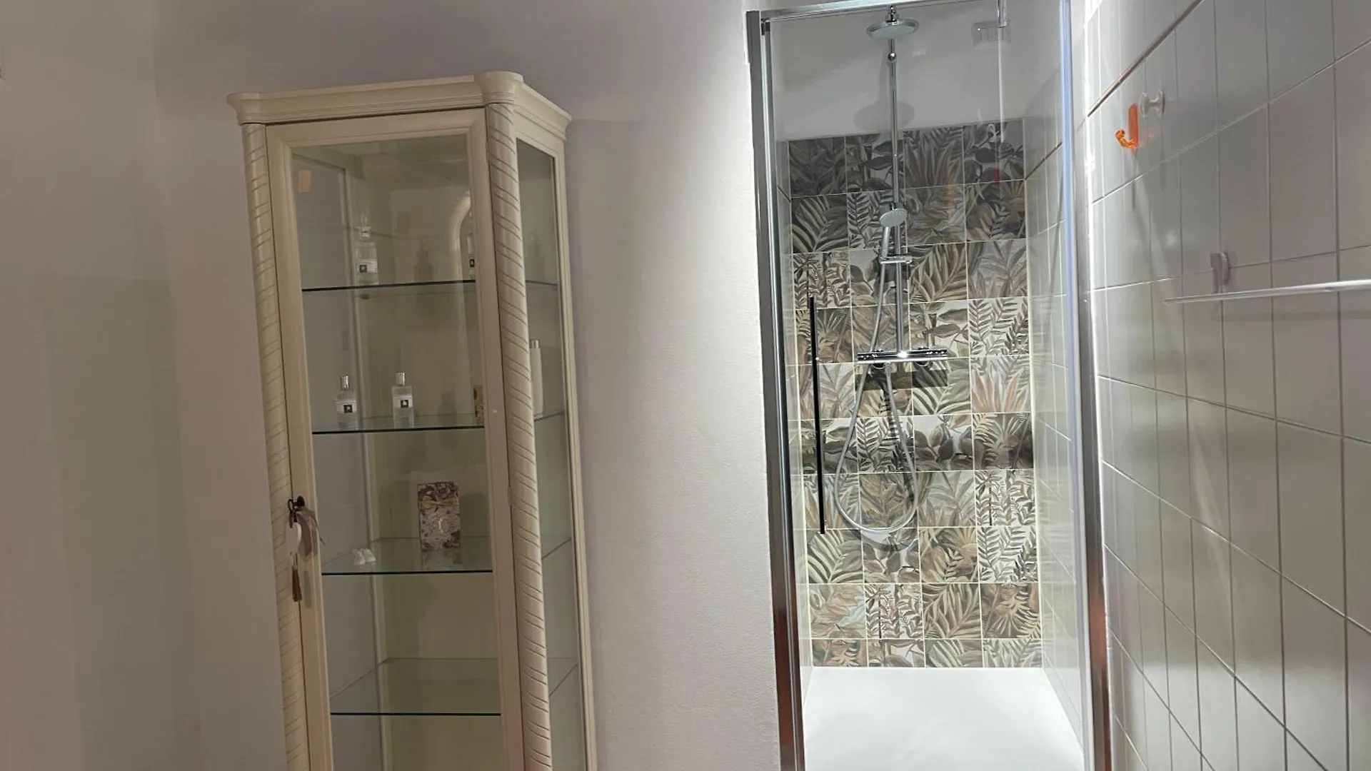 Villa San Paolo Borgo alla Collina 0*,  Italia